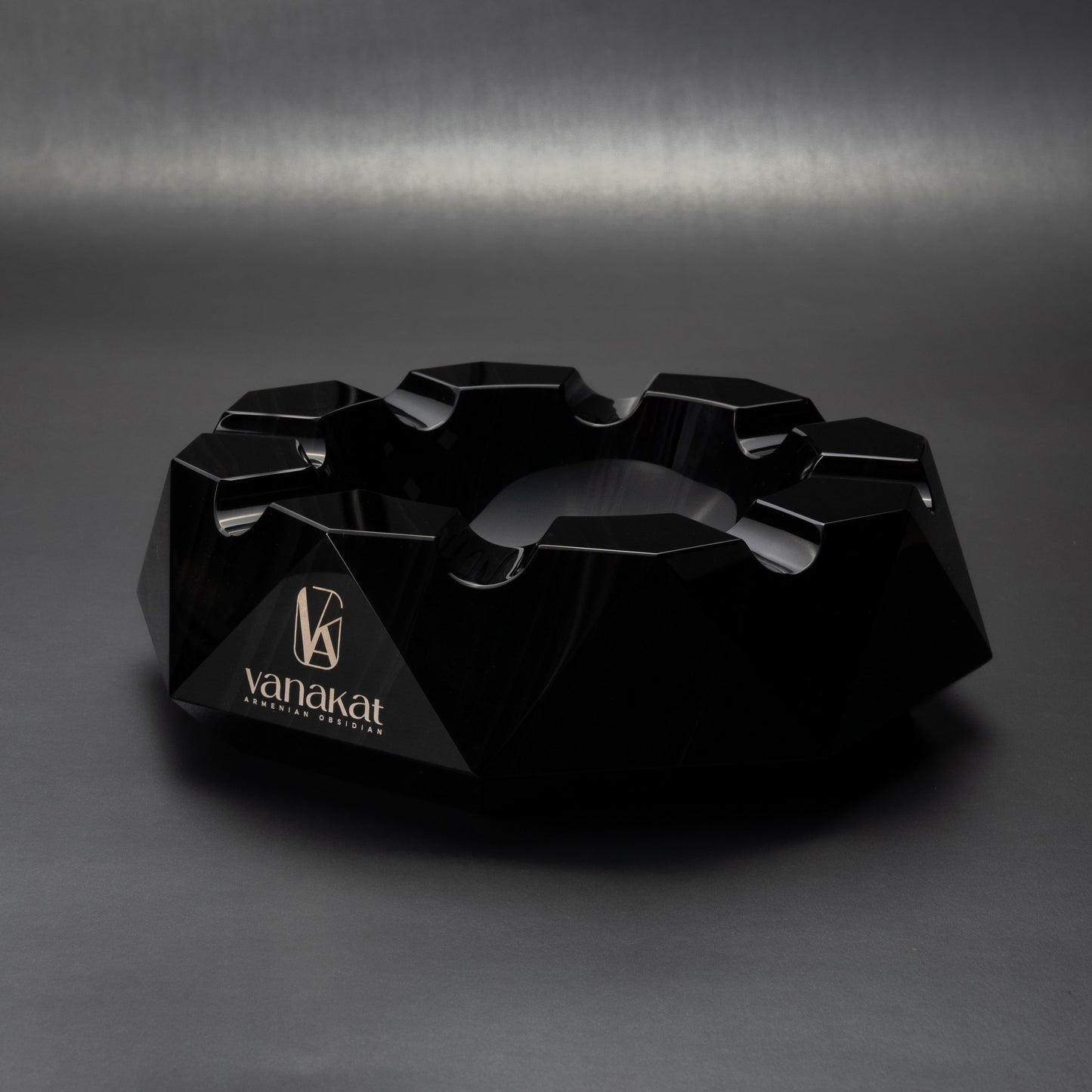 Ashtray by Vanakat : Bristol