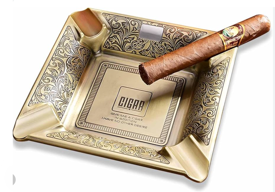 Metal Large Ashtray : 4 Slots Metal Large Ashtray for Home and Office Gifts for Men